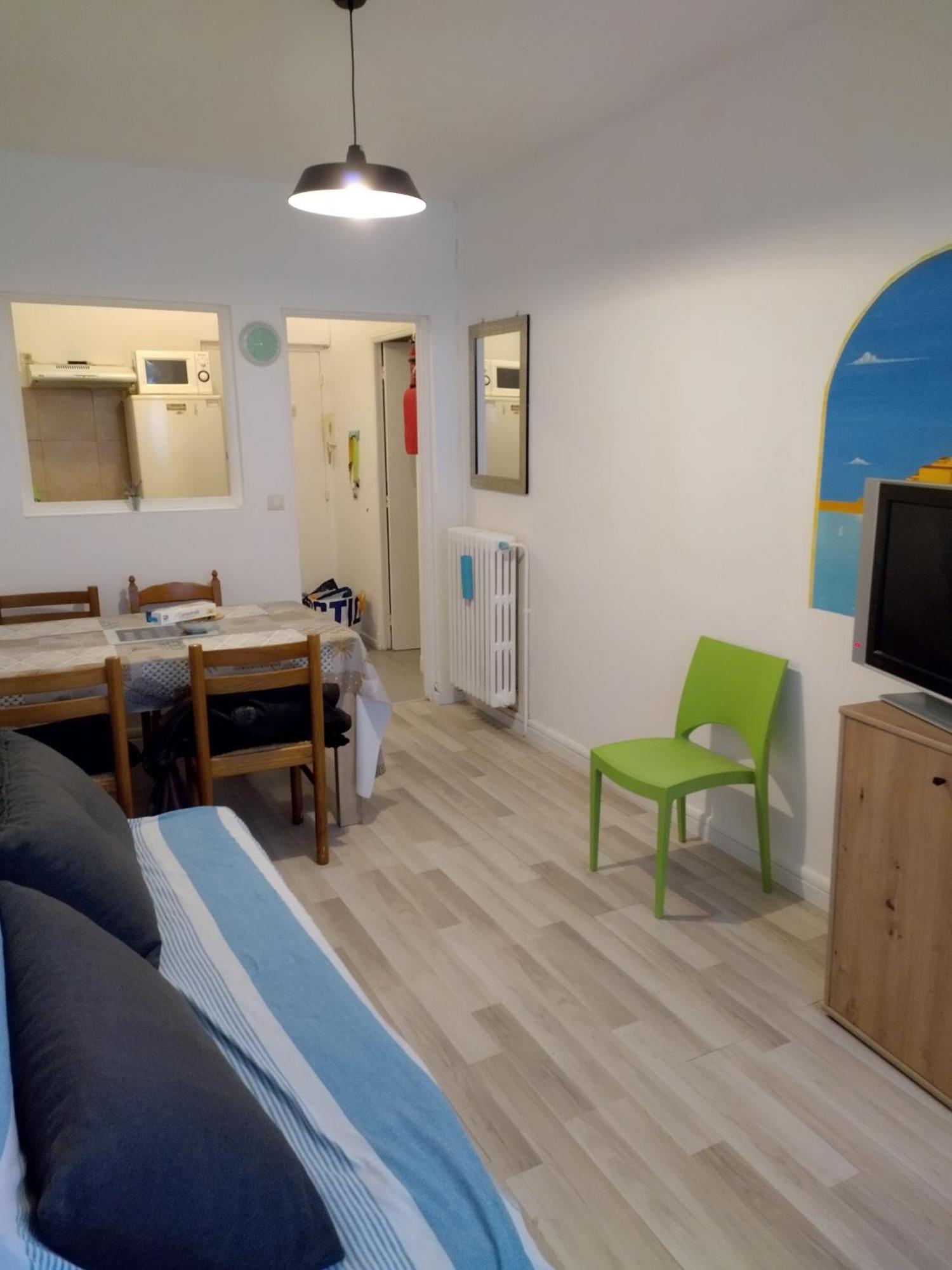 2 Pieces Idealement Placee Dans Le Centre Menton Exterior foto